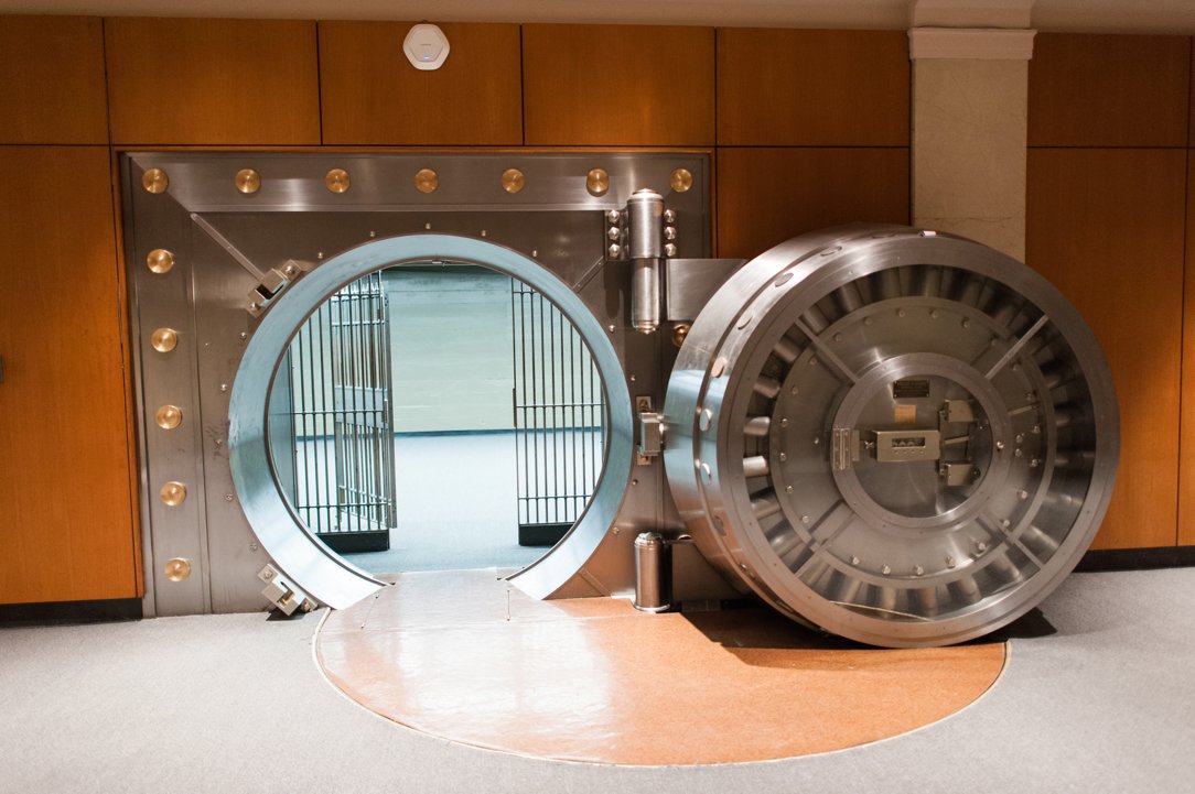 The Columns at One Commerce Square 4