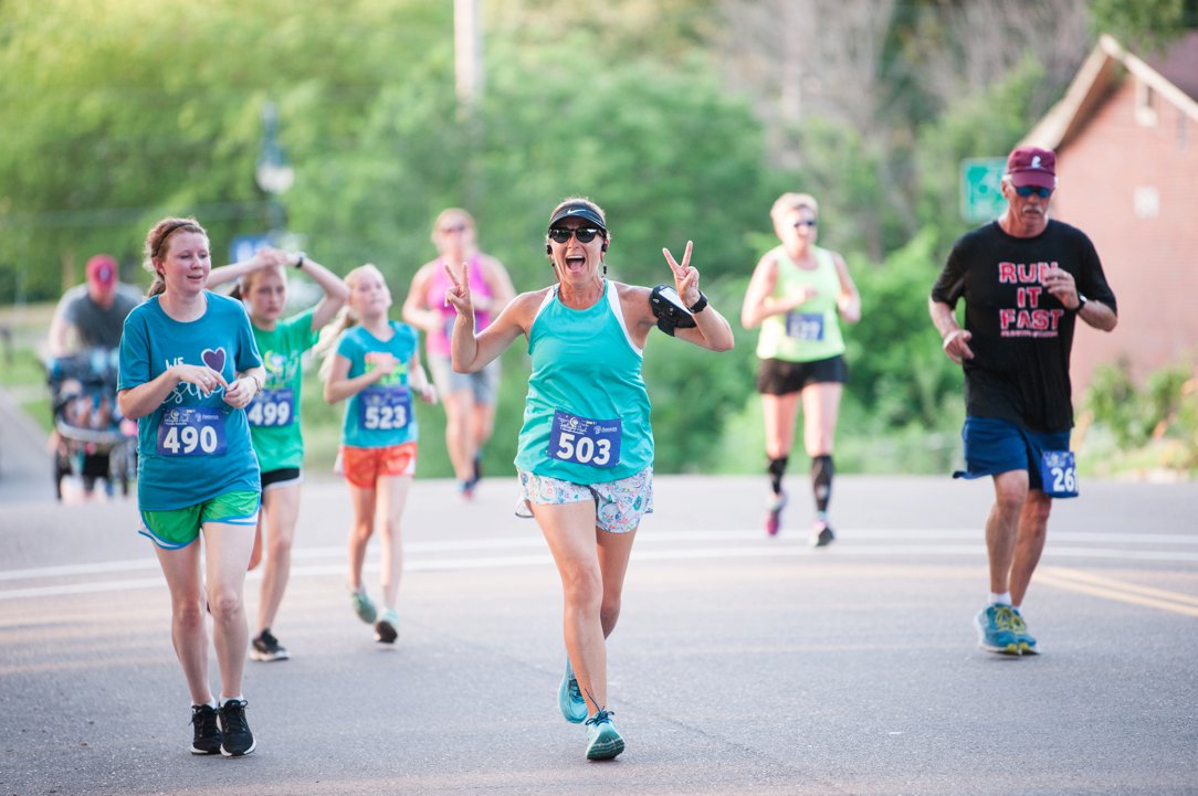 Twilight Run & Downtown Rendezvous 2018 runners 12