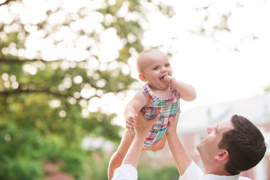 University of Memphis Lambuth dad making little boy fly Jackson TN photography