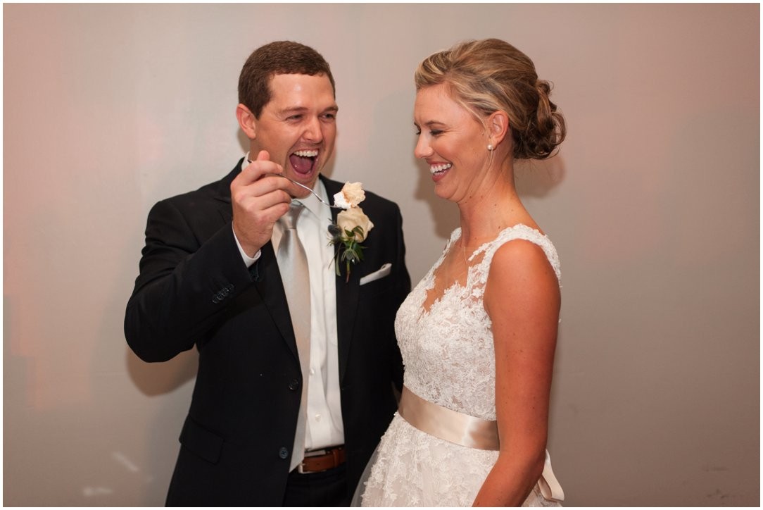 First Baptist Church Jackson TN Wedding eating cake