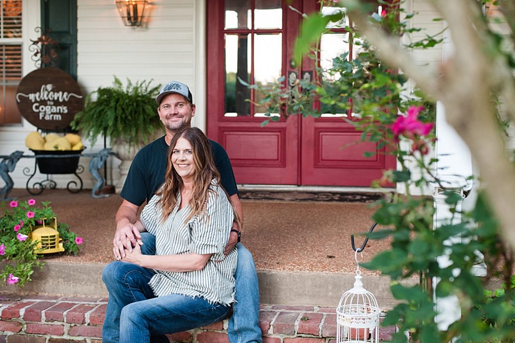Cogan's Farm Engagement session couple on porch